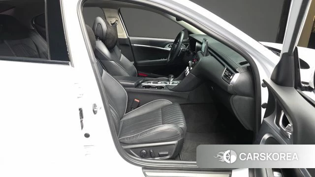 Genesis G70 2019 Белый из Кореи, фото 2