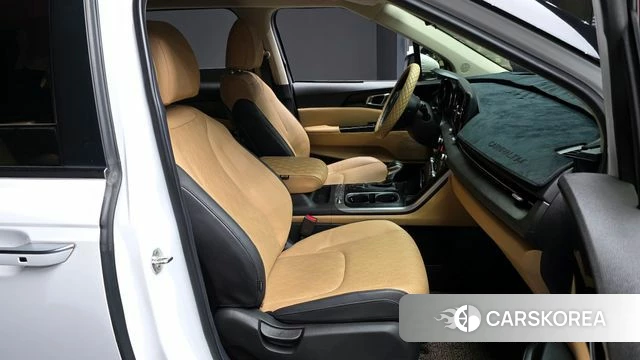 Kia Carnival 4th generation 2020 Белый из Кореи, фото 2