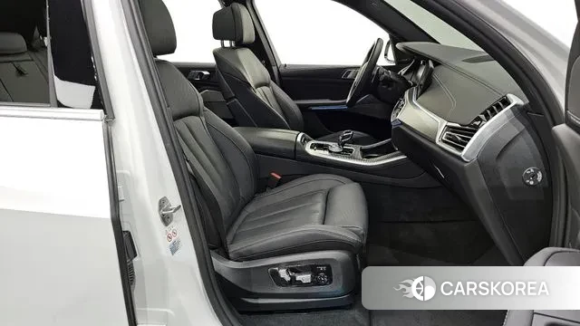 BMW X5 (G05) 2021 Белый из Кореи, фото 2