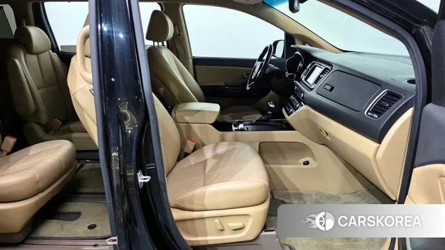 Kia All New Carnival 2018 Черный из Кореи, фото 2