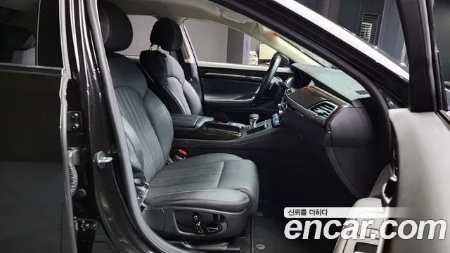 Genesis G90 2019 Черный из Кореи, фото 2