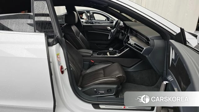 Audi A7 (4K) 2020 Белый из Кореи, фото 2