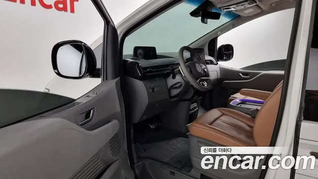 Hyundai Staria 2023 Белый из Кореи, фото 2