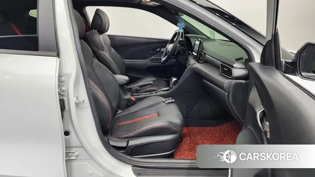 Hyundai Veloster (JS) 2018 Белый из Кореи, фото 2