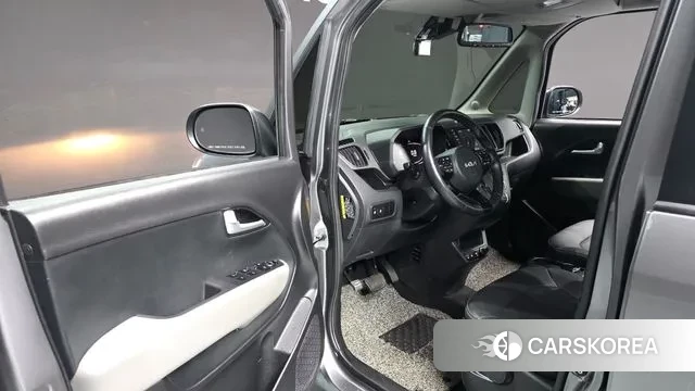 Kia The New Kia Ray 2023 Серый из Кореи, фото 2