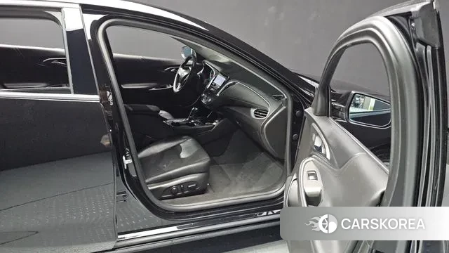 Chevrolet (GM Daewoo) The New Malibu 2019 Черный из Кореи, фото 2