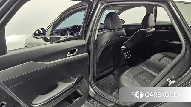 Kia K5 3rd generation 2021 Серый из Кореи, фото 2