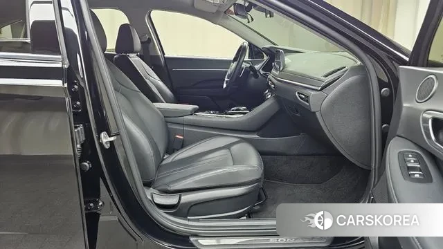 Hyundai Sonata (DN8) 2022 Черный из Кореи, фото 2