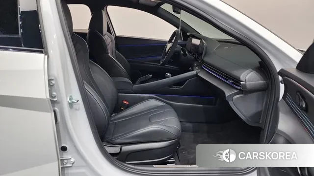 Hyundai The New Avante (CN7) 2025 Белый из Кореи, фото 2