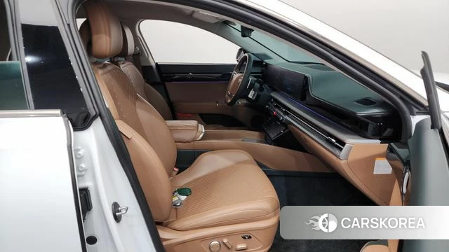 Hyundai Grandeur Hybrid (GN7) 2023 Белый из Кореи, фото 2