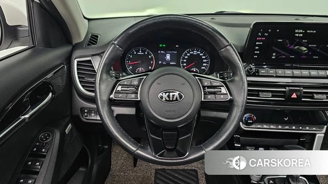 Kia Seltos 2021 Белый из Кореи, фото 2