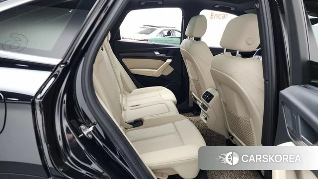 Audi Q5 (FY) 2023 Черный из Кореи, фото 2