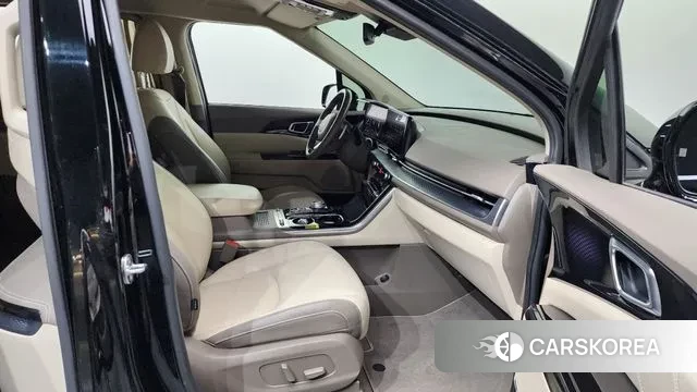 Kia Carnival 4th generation 2021 Черный из Кореи, фото 2
