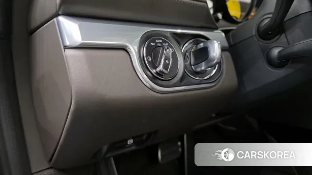 Porsche 718 Boxster 2018 Серый из Кореи, фото 2