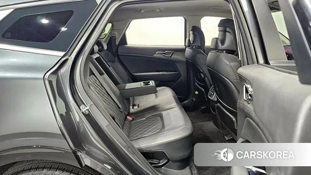 Kia Sportage 5th Generation Hybrid 2023 Серый из Кореи, фото 2