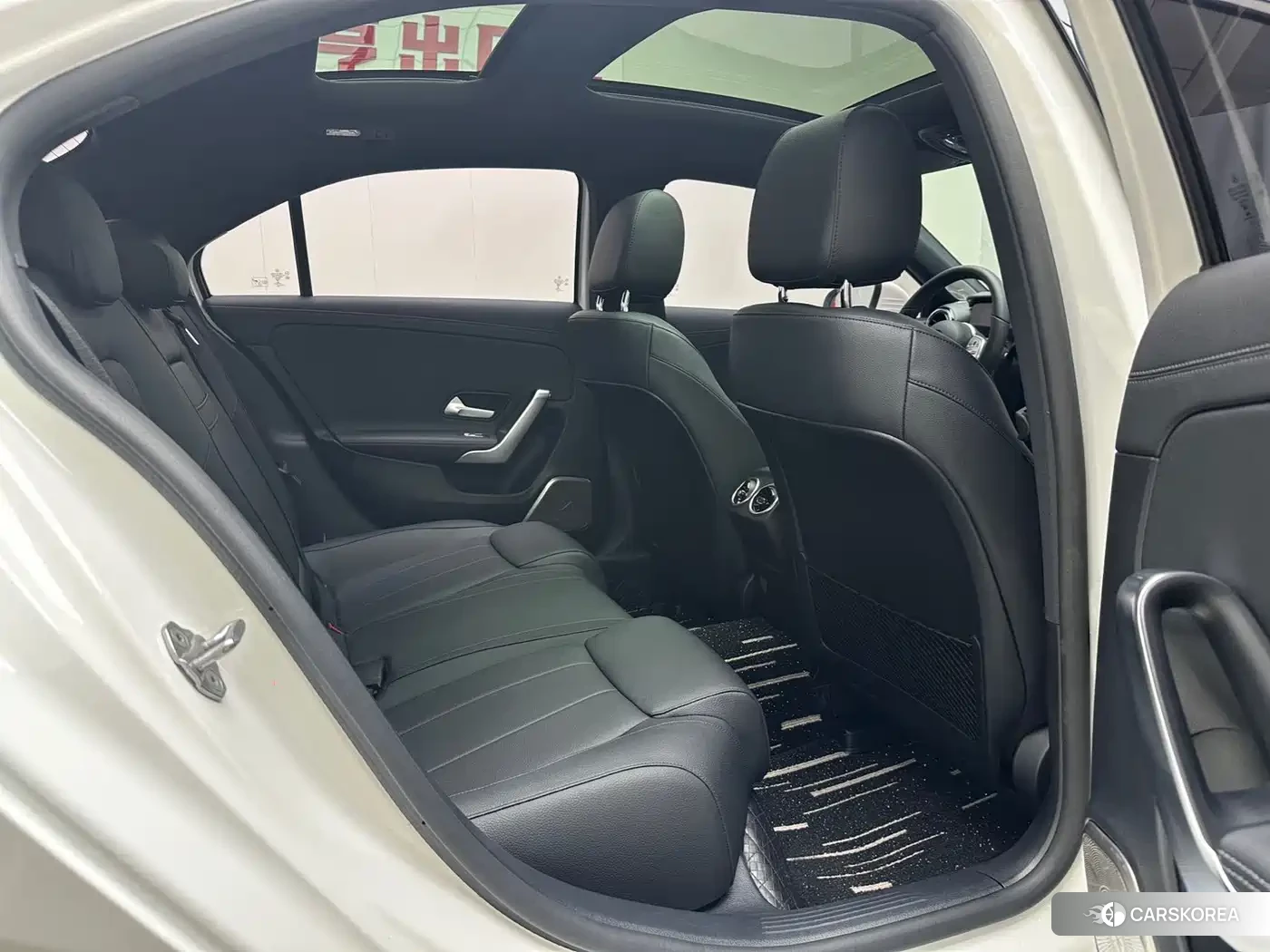 Mercedes-Benz A-Class 2022 Белый из Китая, фото 4