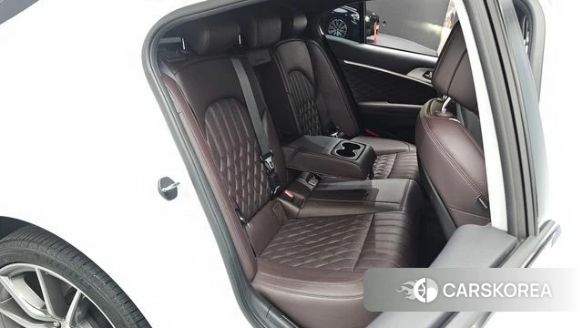 Genesis The New G70 Shooting Brake 2022 Белый из Кореи, фото 2