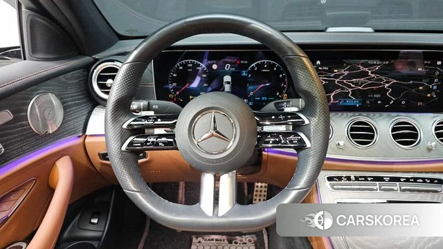 Mercedes-Benz E-Class W213 2021 Белый из Кореи, фото 2