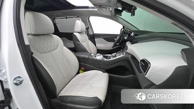 Hyundai The New Santa Fe 2023 Белый из Кореи, фото 2