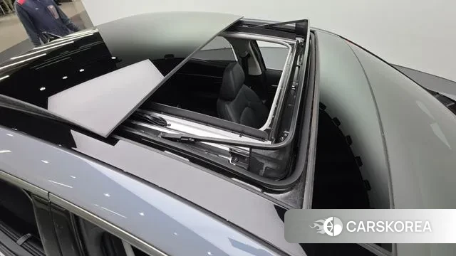 Hyundai Sonata D Edge Hybrid (DN8) 2025 Светло-серебряный цвет из Кореи, фото 2