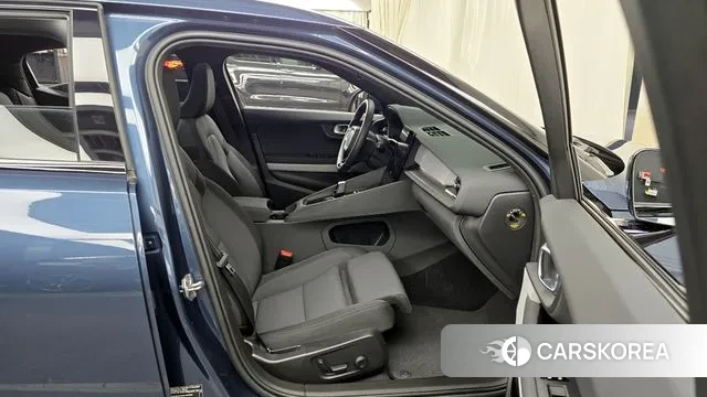 Polestar Polestar 2 2022 Синий из Кореи, фото 2