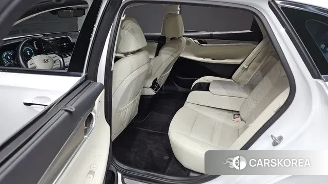 Hyundai The New Grandeur IG Hybrid 2022 Белый из Кореи, фото 2