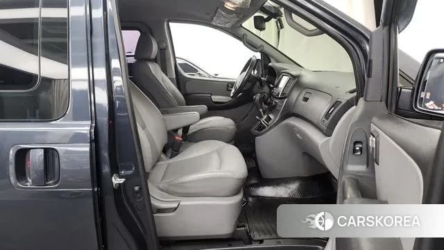 Hyundai The New Grand Starex 2018 Синий из Кореи, фото 2