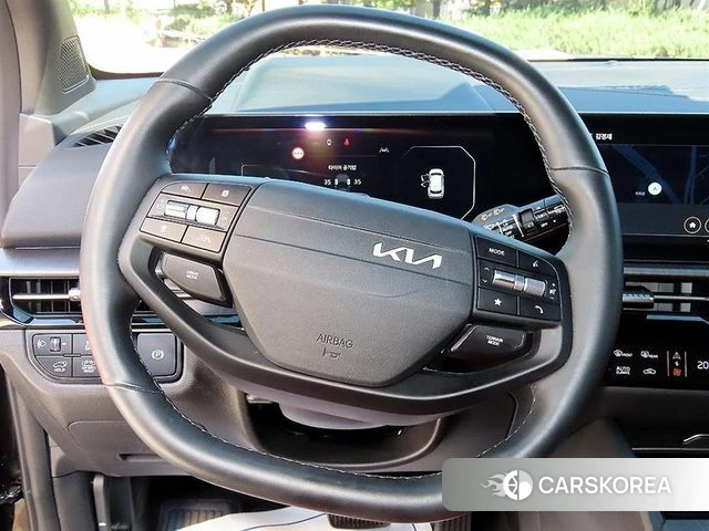 Kia The New Sportage 5th Generation Hybrid 2025 Черный из Кореи, фото 2