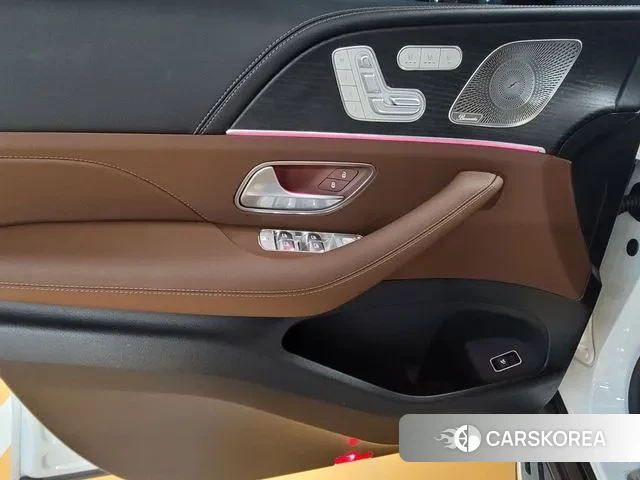 Mercedes-Benz GLE-Class W167 2025 Белый из Кореи, фото 2