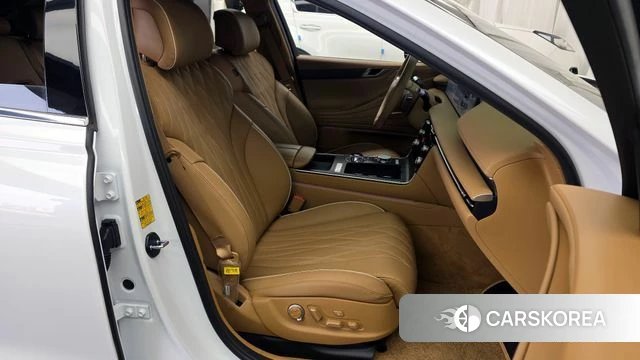 Genesis G80 (RG3) 2025 Белый из Кореи, фото 2