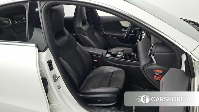 Mercedes-Benz CLA-Class C118 2023 Белый из Кореи, фото 2