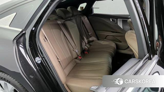Kia K8 2021 Черный из Кореи, фото 2