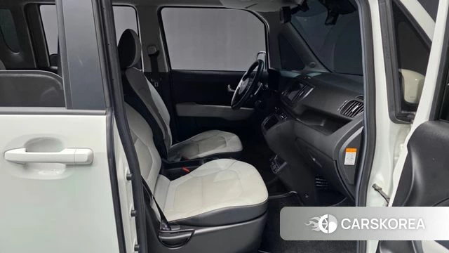 Kia The New Kia Ray EV 2023 Белый из Кореи, фото 2