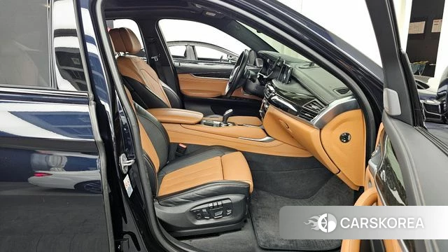 BMW X6 (F16) 2018 Черный из Кореи, фото 2