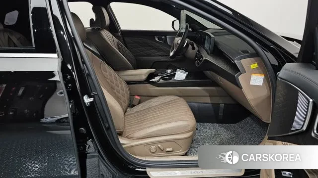 Kia K8 Hybrid 2023 Черный из Кореи, фото 2