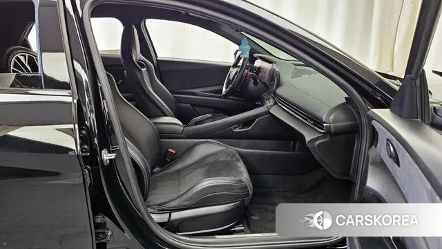 Hyundai Avante (CN7) 2021 Черный из Кореи, фото 2