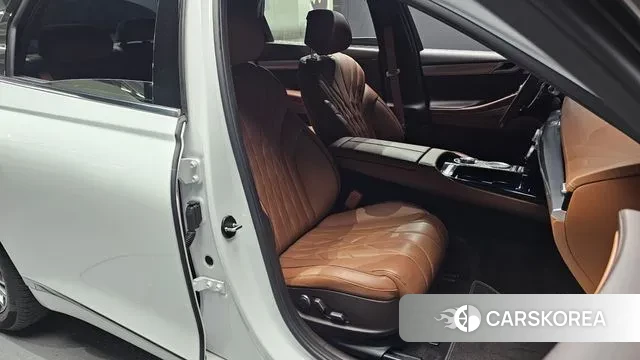 Genesis G80 (RG3) 2022 Белый из Кореи, фото 2