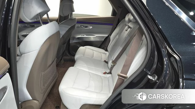 Genesis GV70 2024 Черный из Кореи, фото 2