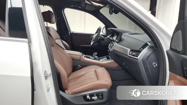 BMW X5 (G05) 2021 Белый из Кореи, фото 2