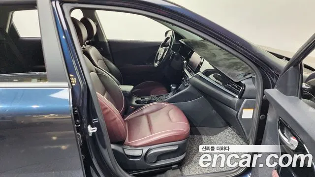 Kia The New Niro 2019 Синий из Кореи, фото 2