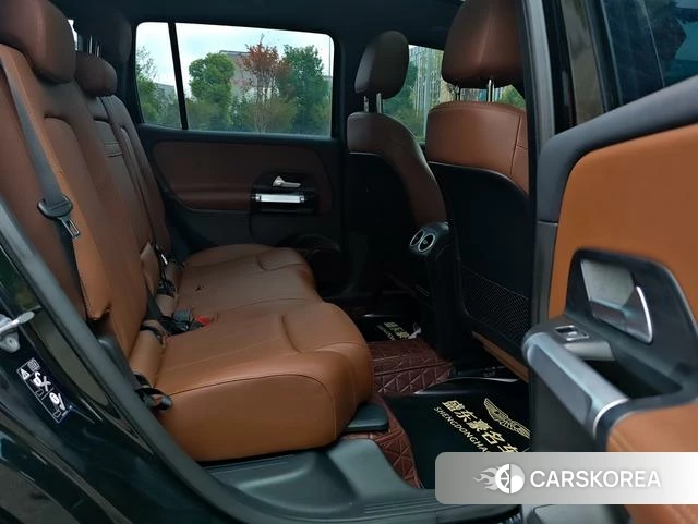 Mercedes-Benz GLB 2022 Черный из Китая, фото 2