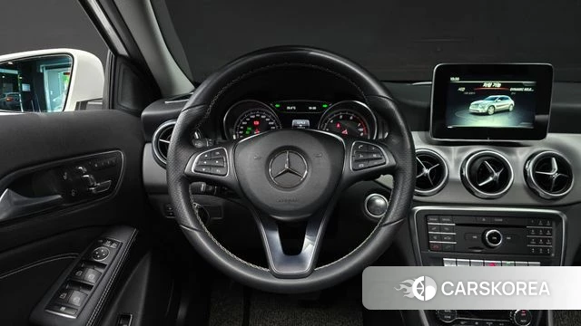 Mercedes-Benz GLA-Class X156 2018 Белый из Кореи, фото 2