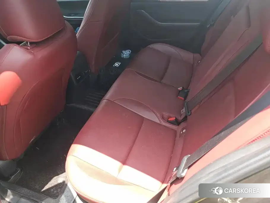 Mazda 3 2023 Silver/gray из Китая, фото 3