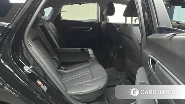 Hyundai Sonata Hybrid (DN8) 2023 Черный из Кореи, фото 2