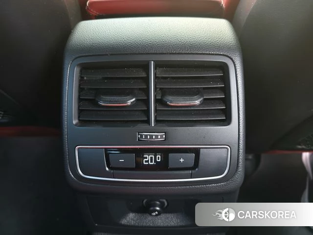 Audi S4 2025 Темно-серый из Китая, фото 2