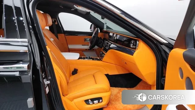 Rolls-Royce Ghost 2nd Generation 2024 Черный из Кореи, фото 2