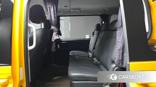 Hyundai Staria 2024 Желтый из Кореи, фото 2