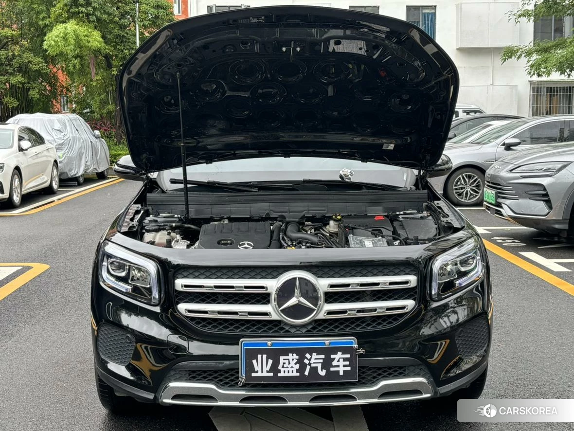 Mercedes-Benz GLB 2022 Черный из Китая, фото 2