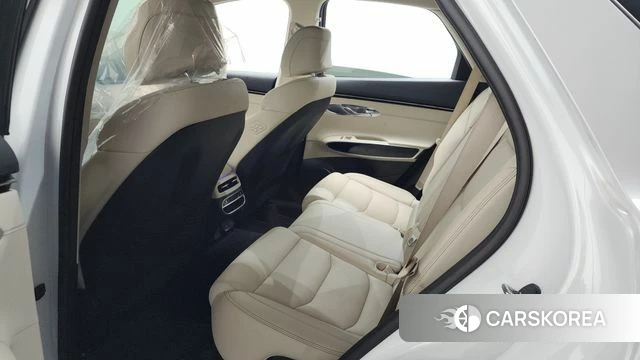 Genesis GV70 2021 Белый из Кореи, фото 2