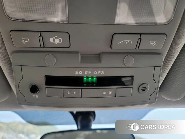 Hyundai The New Grand Starex 2021 Желтый из Кореи, фото 2